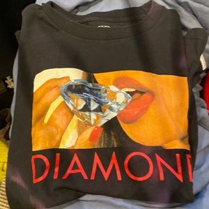 Diamond tee